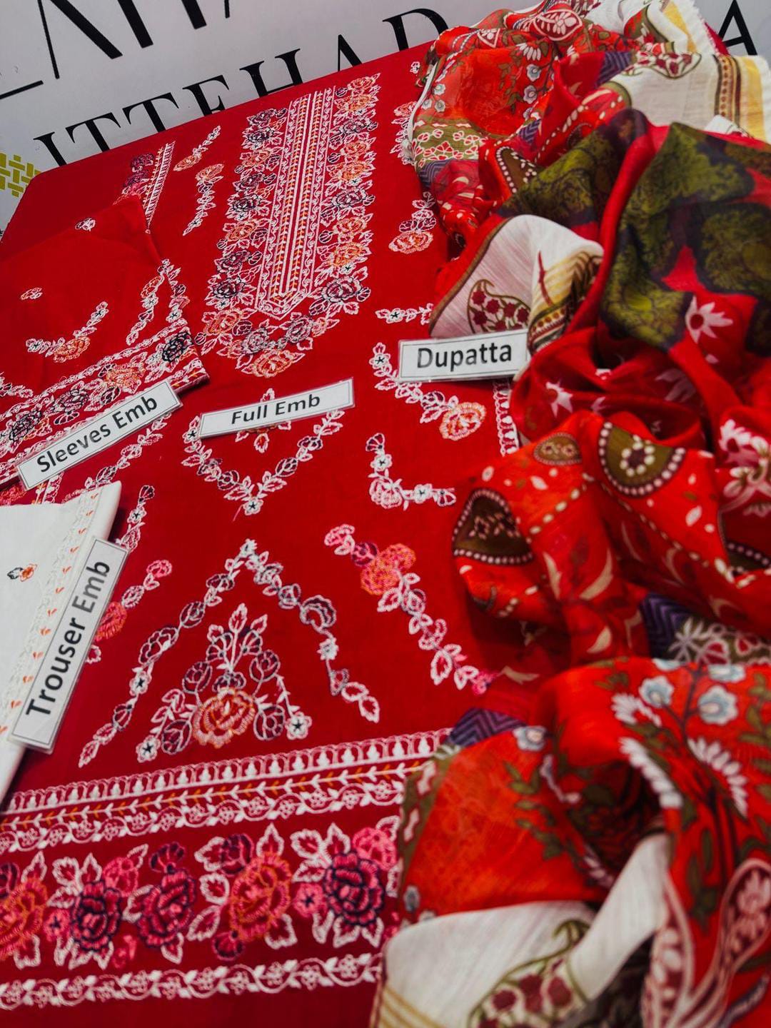3 Pcs Women's Unstitched Embroidered Suit